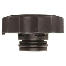 Load image into Gallery viewer, GPC EXPANSION TANK CAP 20 PSI - 140 KPA PLASTIC SCREW ON
