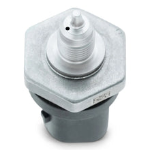 Load image into Gallery viewer, BOSCH PRESSURE &amp; TEMPERATURE SENSOR | 0 261 544 01F-BOSCH-Autoignite NZ
