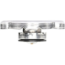 Load image into Gallery viewer, GPC RADIATOR CAP 16 PSI - 110 KPA METAL BAYONET
