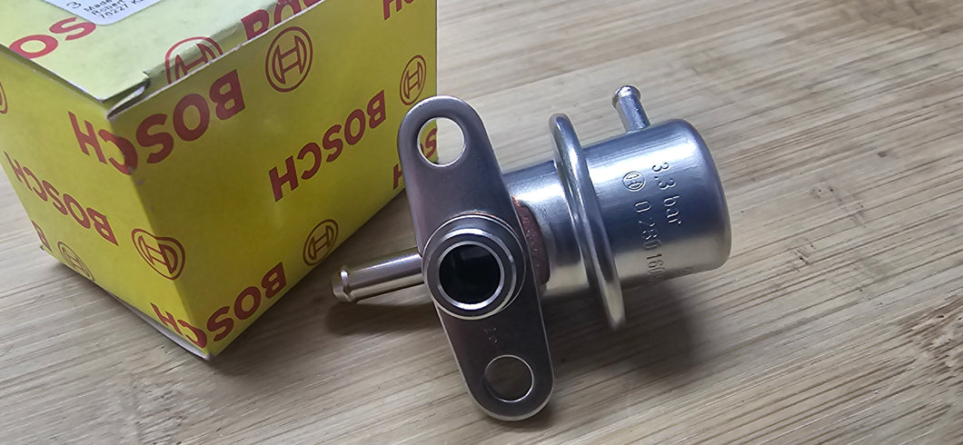 PRESSURE REGULATOR 3.3 BAR